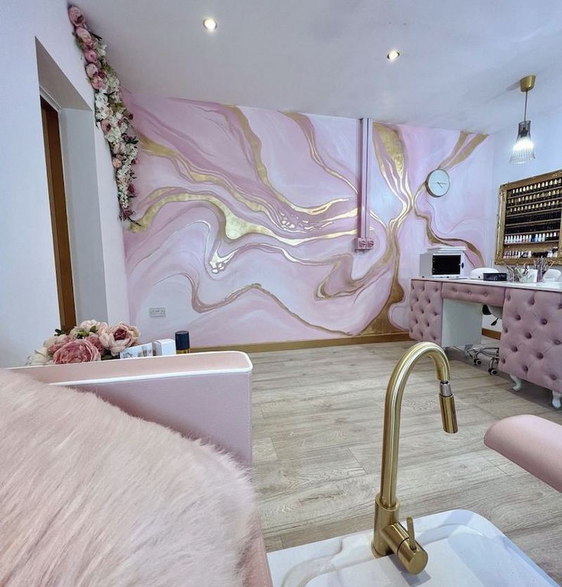 giấy dán tường hành lang