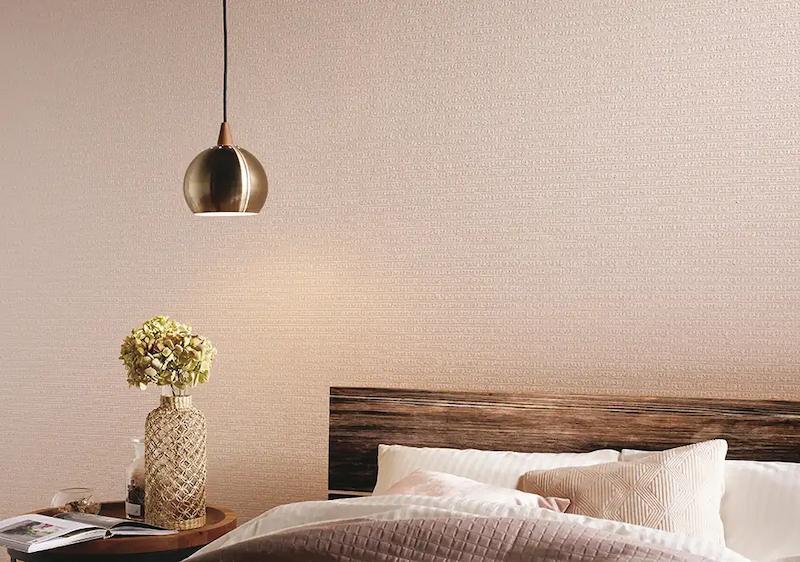 giấy dán tường phòng ngủ màu hồng
