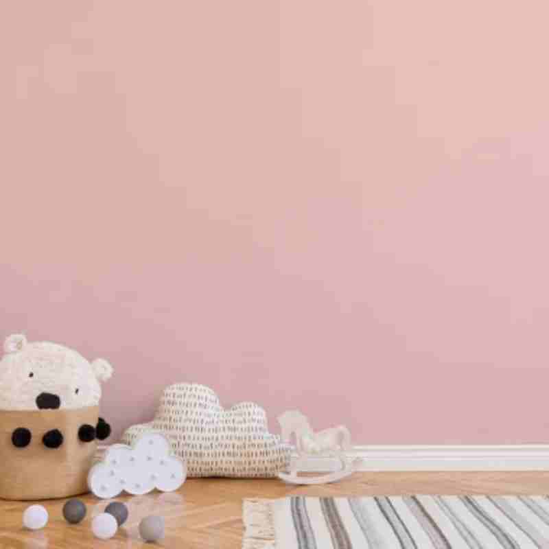 Ứng dụng giấy dán tường màu hồng trơn trong trang trí nội thất